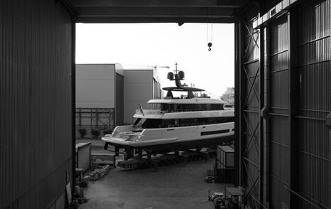 Sirena 42M/01 motor yacht leaving shipyard stern view 
