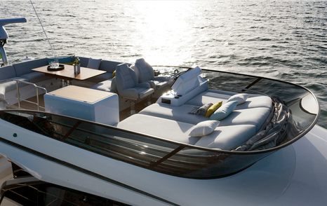 azimut 53