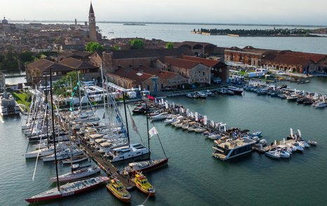 yachts for sale at Venice Boat Show