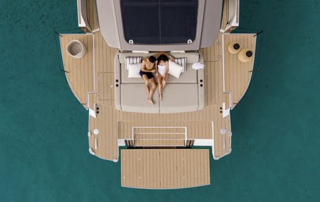 Azimut Seadeck 6 aerial view over extended aft deck