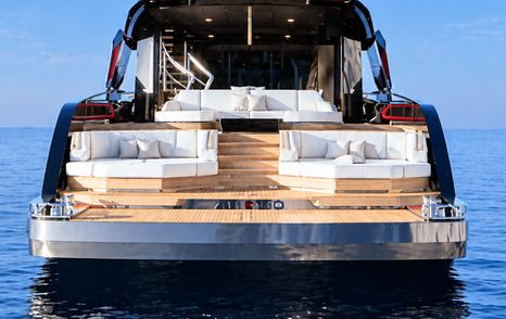 Rendering of BRABUS AB150 Motor Yacht stern