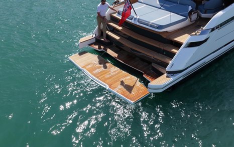 Fairline Targa 58 GTO hydraulic bathing platform lowered into the water