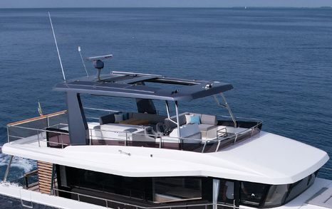 Beneteau Grand Trawler 63 motor yacht sun deck close up