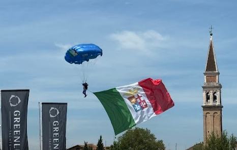 Parachuting at Venice Boat Show 2025
