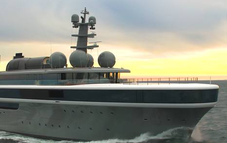 Superyacht Nausicaä glass superstructure while under way 