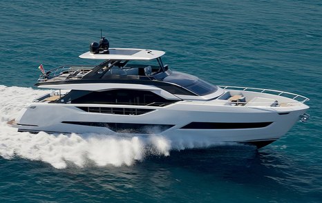 Ferretti 800 motor yacht under way 