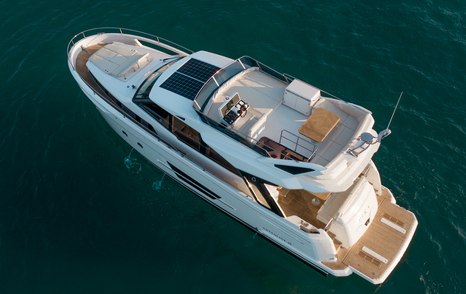 Greenline 45 Fly flybridge  