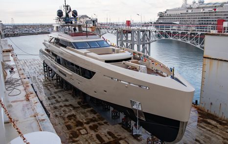 Frontal view of motor yacht Rilassata at the docks