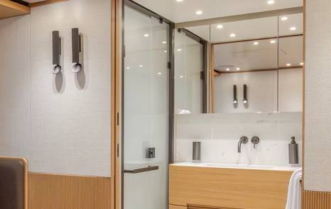 Motor yacht K2 master en suite with glass shower