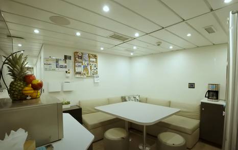 Support vessel AXIS crew quarters 