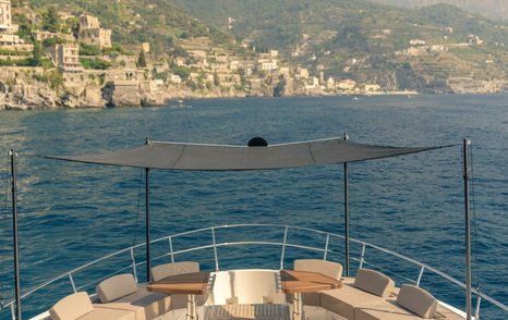 Motor Yacht Vivaldi bow with seating and canopy 