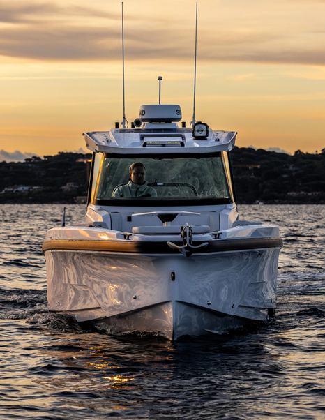 Axopar-29-CCX-Review-bow