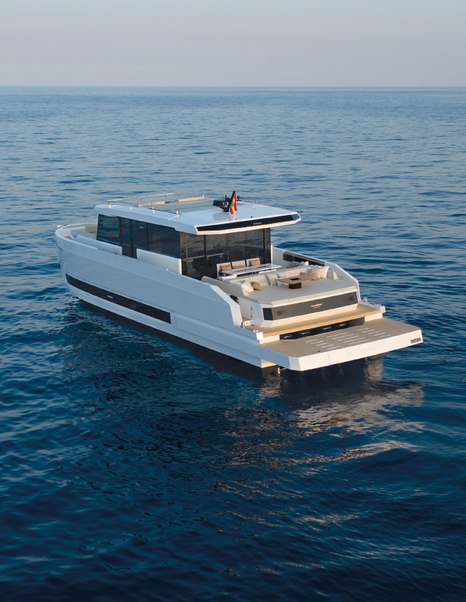 De Antonio D60 viewed from aft quarter angle showing hidden outboard stern design and hydraulic swim platform