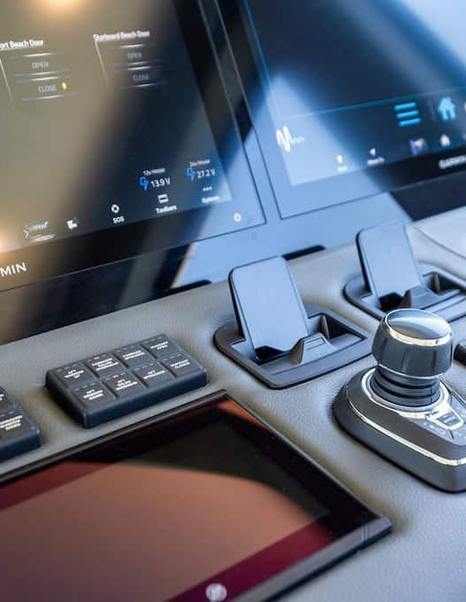 Scout-670-LXS-Review-dashboard