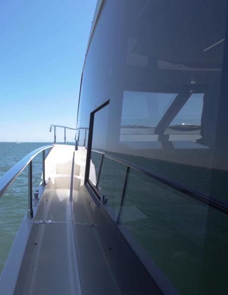 Absolute-47-FLY-Review-side-deck