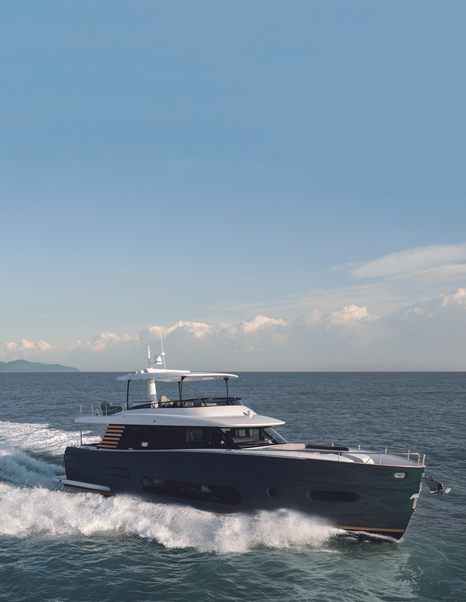 Azimut Magellano 66 design