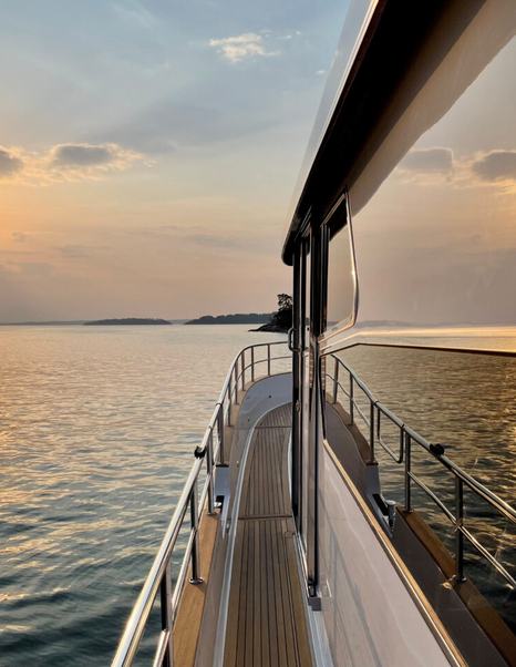 Nord Star 49+ motor yacht port side walk way