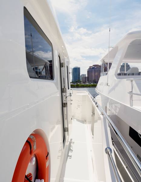 Nordhavn-68-Review-bridge-deck-side-deck