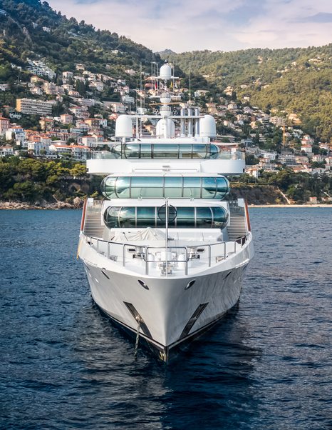 Blohm+Voss Superyacht Zeus bow