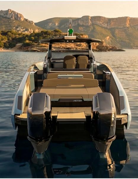 Rendering of Bellini Astor 38 OTB motor yacht stern at anchor 