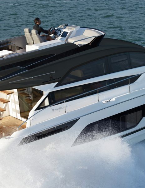 Fairline Squadron 50 styling 