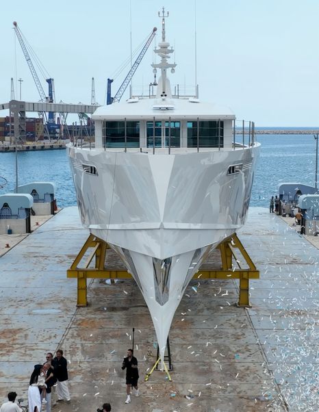 Bow shot of Alia Custom Superyacht Genie Blu at launch 