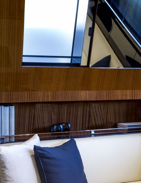 Riva-Dolceriva-Review-saloon-detail
