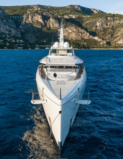 Superyacht Lasata bow with foredeck seating and fold out balcony's 