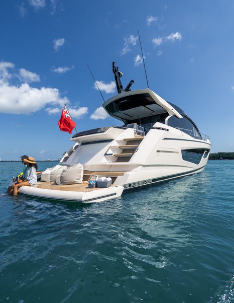 sunseeker-predator-65-beach-club