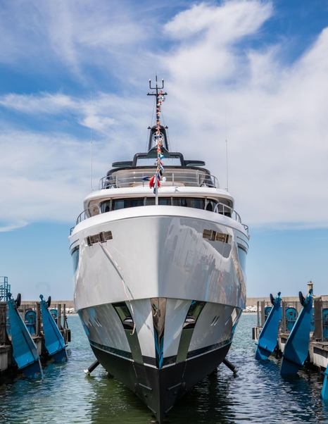 Benetti superyacht Lady Sarah at anchor bow view 