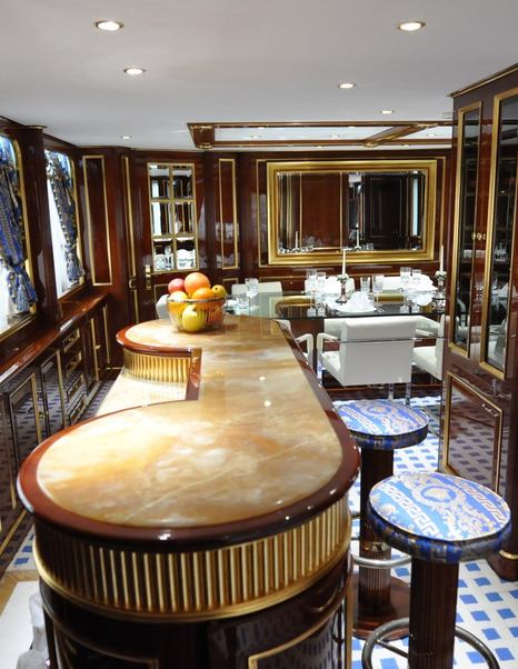 backlit onyx bar on benetti yacht pida