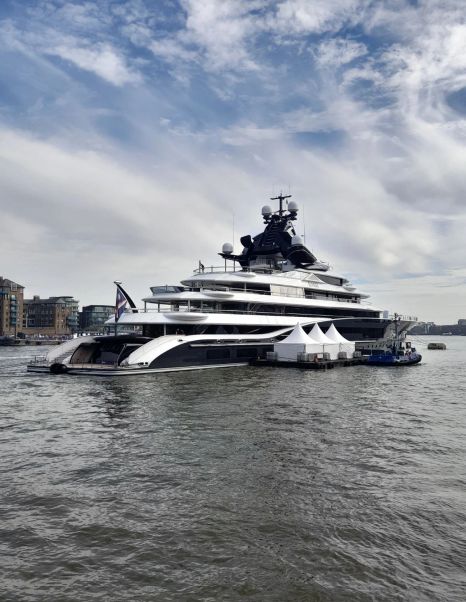 SPOTTED: 122m Lürssen Superyacht Kismet Returns to London Ahead of ...
