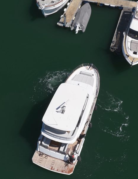 Sirena 48 bow-first during first marina berthing attempt
