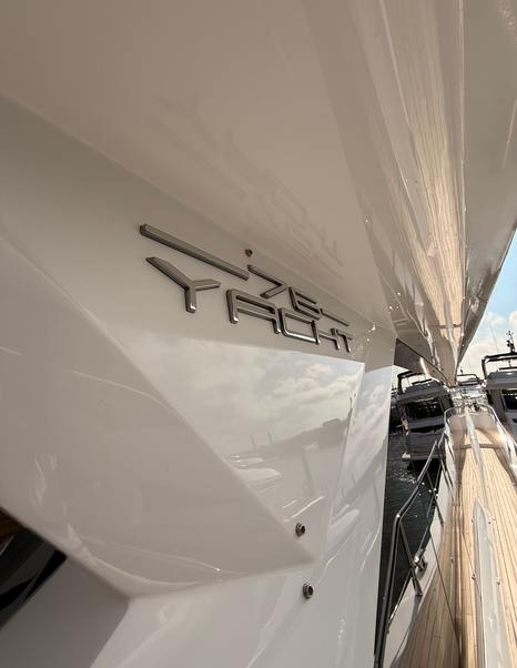 Sunseeker-76-Yacht-Review-side-deck-logo