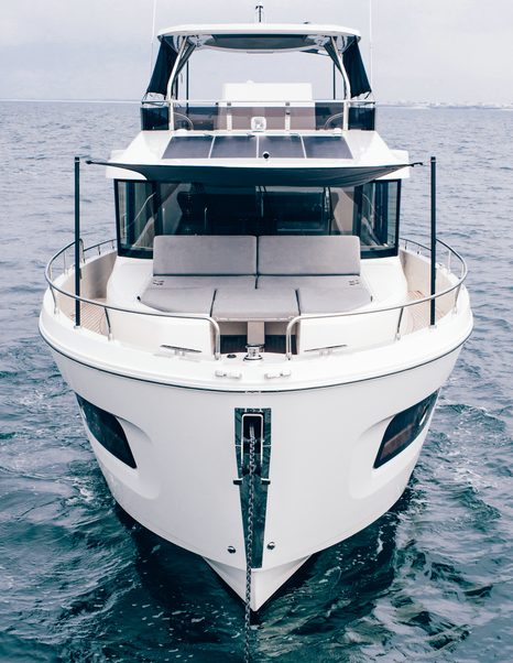 Beneteau-Swift-Trawler-54-Review-bow