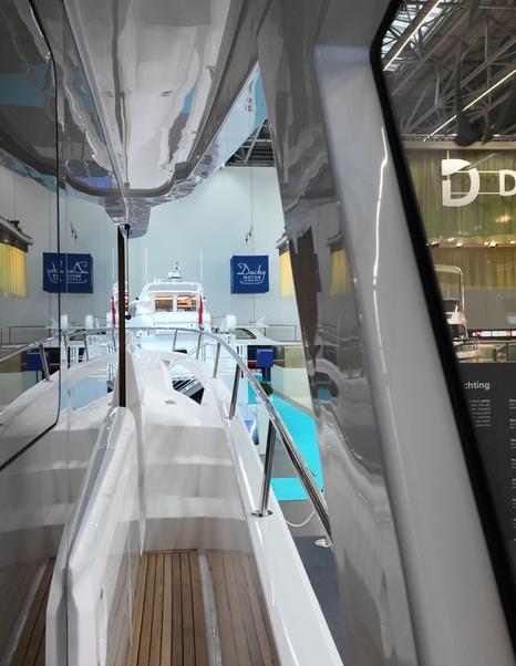 Greenline 42 protected side decks with high bulwarks and stainless rails