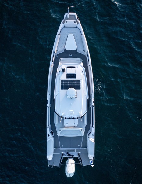 Axopar-29-CCX-Review-overhead