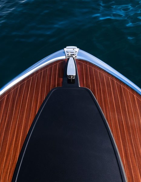 Riva-El-Iseo-Review-bow