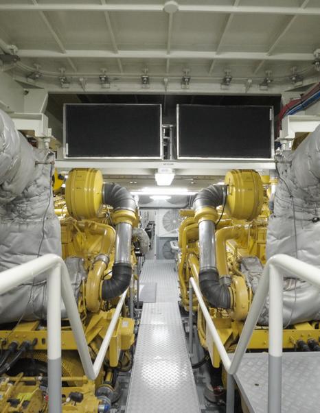 Damen-YS5009-motor-yacht-Axis-engine-room