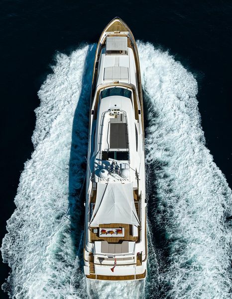 Hero shot of Motor yacht Argento