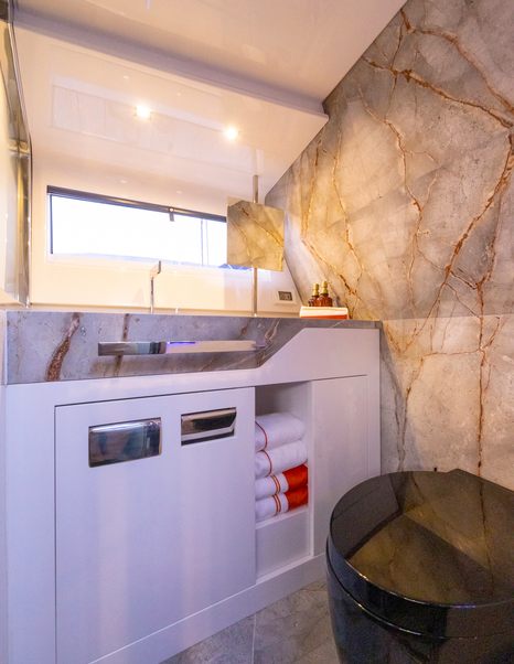 Dominator-Midi-Ilumen-M35-day-head