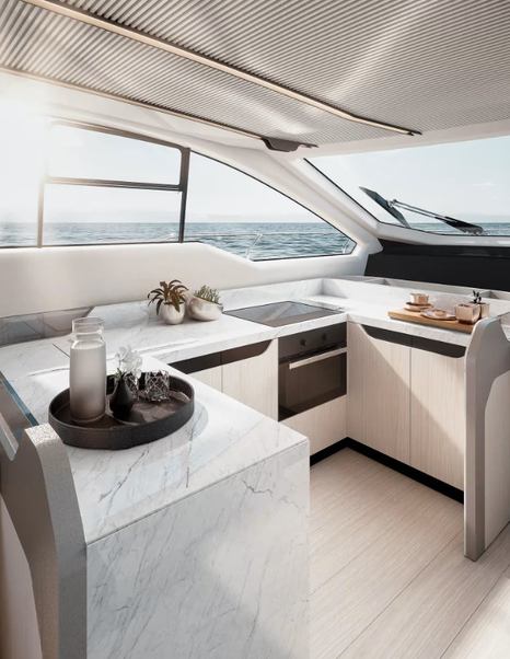 Azimut-S7-galley