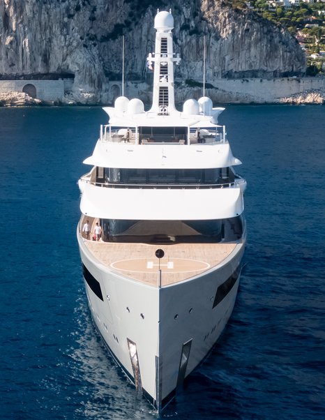 Bow of superyacht Moonrise