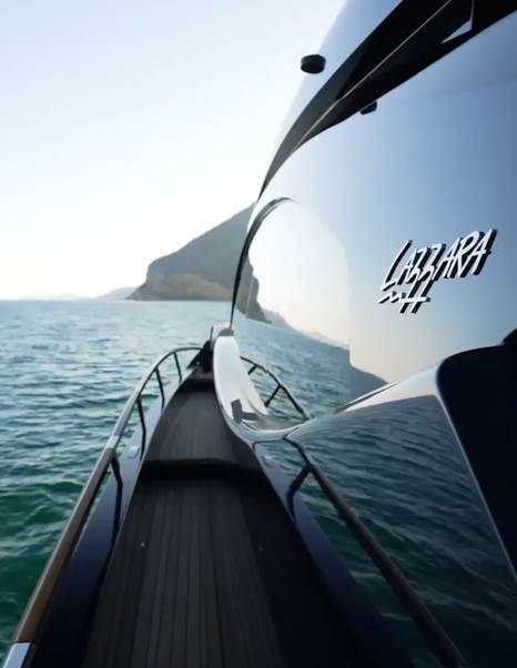 Lazzara-LSX67-Review-side-deck