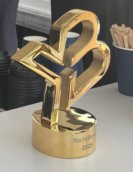 Gold YachtBuyer Brokerage Award on stand at PBIBS 2026