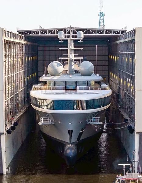 Head on shot of Superyacht Nausicaä in floating shed 