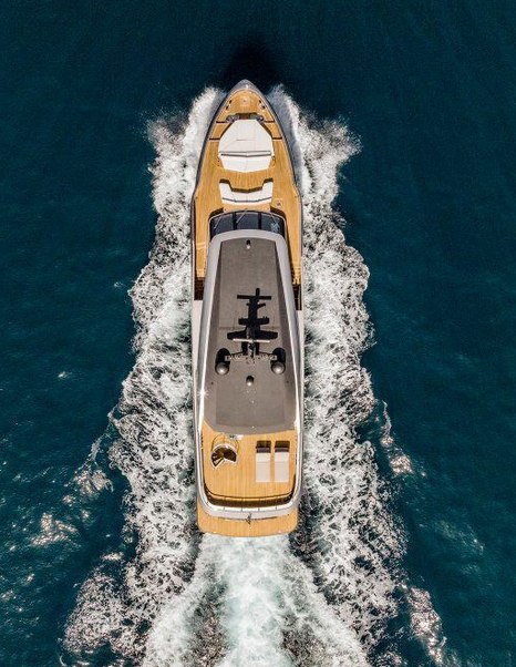 Azimut Magellano 66