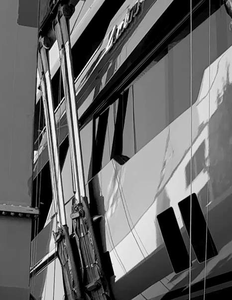 Delta Marine superyacht Zembra hull close up 