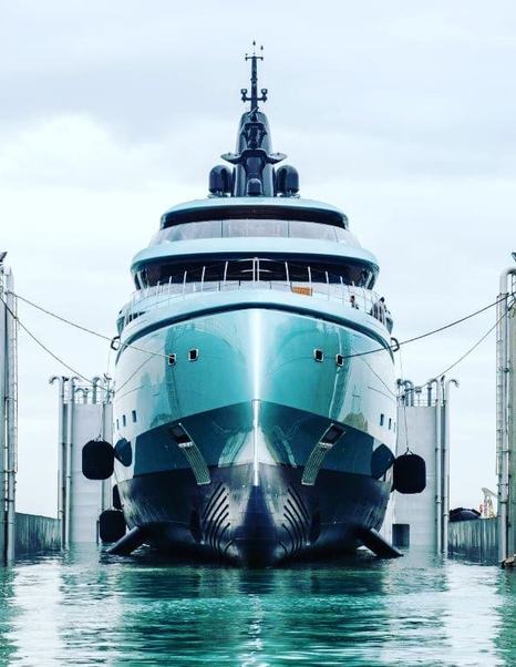 Admiral Yachts superyacht KENSHŌ at launch