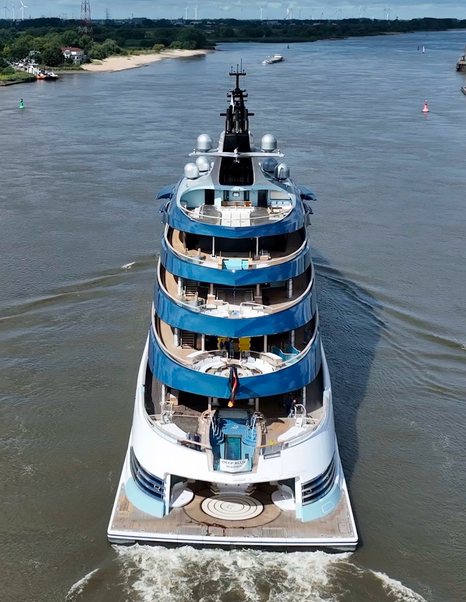 Aft new of superyacht Deep Blue with her huge swimming pool